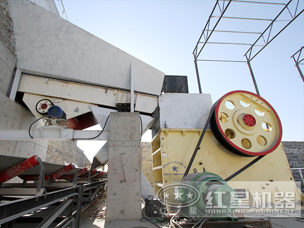 開采石場賺錢嗎？砂石設(shè)備如何選配更劃算？