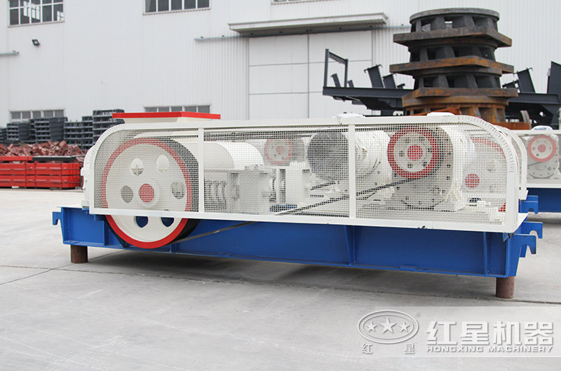 對輥式破碎機廠區實拍