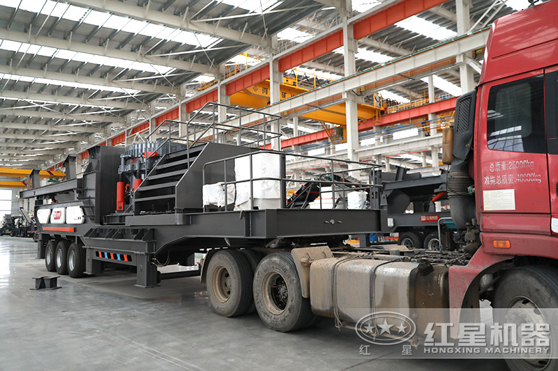 紅星機器車載制砂機發貨