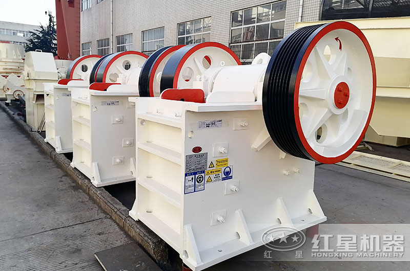 250x400破碎機(jī)一天生產(chǎn)多少？配多大電機(jī)？各項(xiàng)技術(shù)參數(shù)