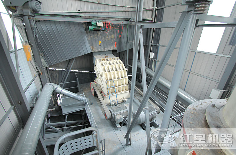 紅星機器重錘式破碎機安裝現場