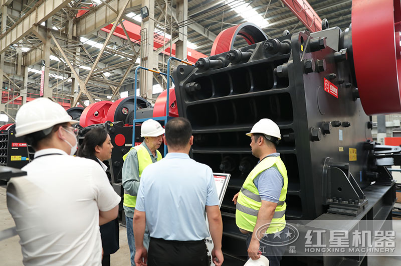 客戶來(lái)廠考察設(shè)備